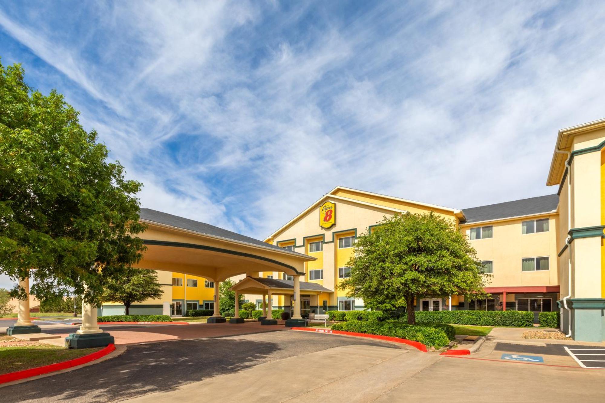 Super 8 By Wyndham Lubbock West Exterior foto